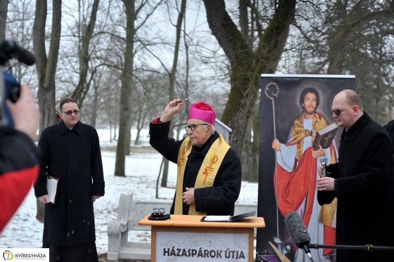 Házaspárok útja Sóstón - fotó Szarka Lajos