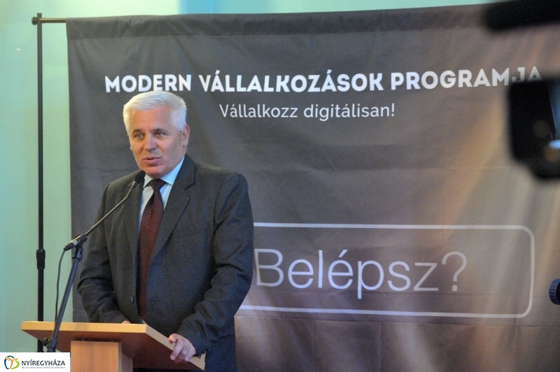 Modern Vállalkozások Programja konferencia - fotó Szarka Lajos