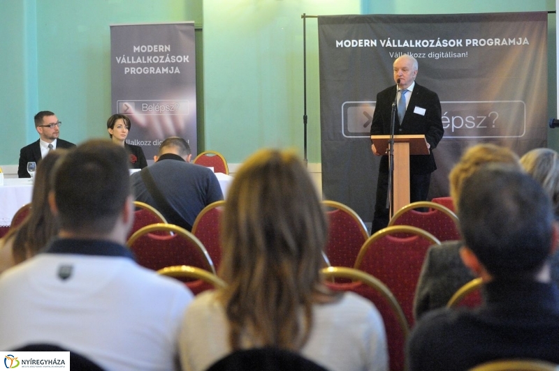 Modern Vállalkozások Programja konferencia - fotó Szarka Lajos