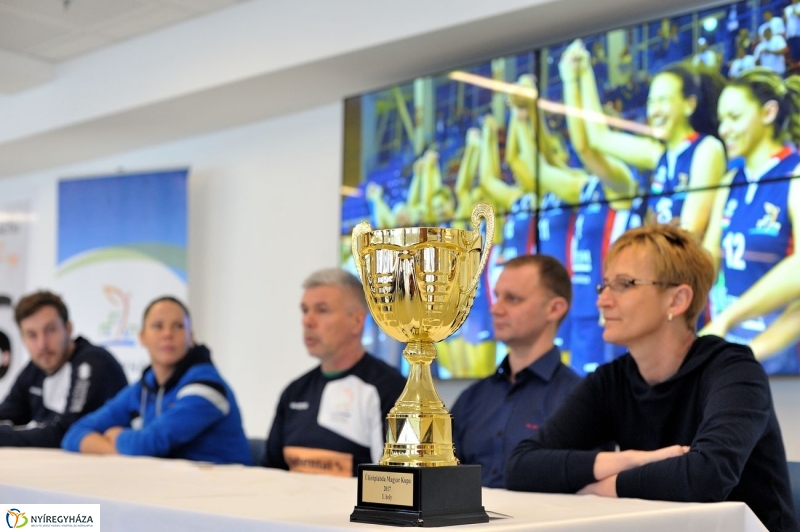 Röplabda sajtótájékoztató - fotó Szarka Lajos