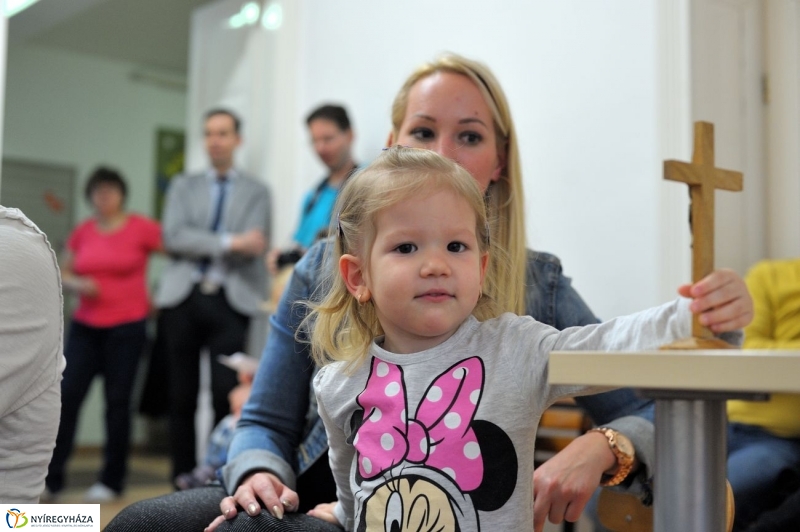 Ovicsalogató a Szent Imre óvodában - fotó Szarka Lajos