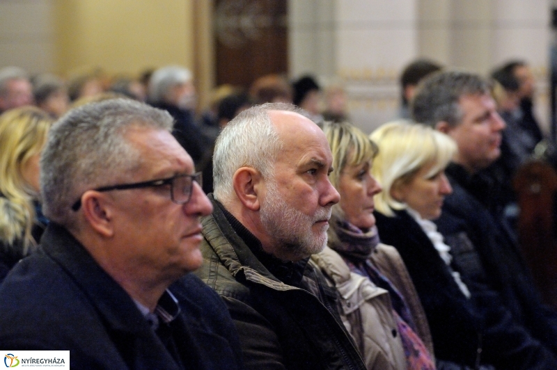 Jótékonysági koncert a székesegyházban - fotó Szarka Lajos