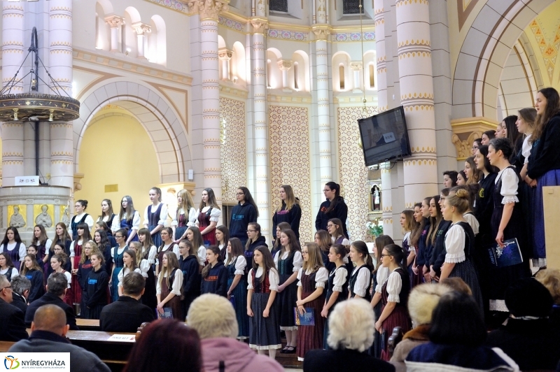 Jótékonysági koncert a székesegyházban - fotó Szarka Lajos