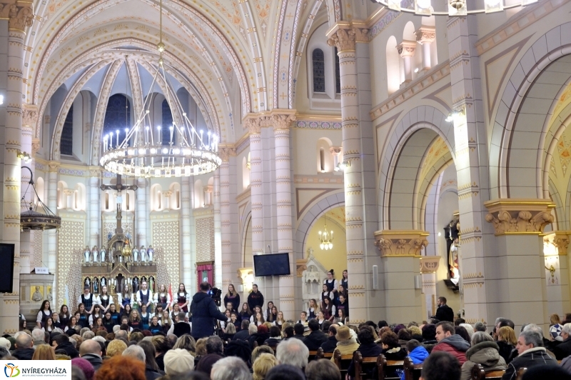 Jótékonysági koncert a székesegyházban - fotó Szarka Lajos