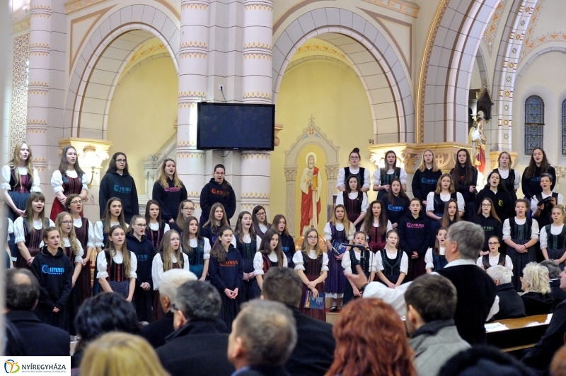 Jótékonysági koncert a székesegyházban - fotó Szarka Lajos