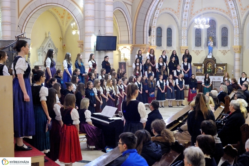 Jótékonysági koncert a székesegyházban - fotó Szarka Lajos