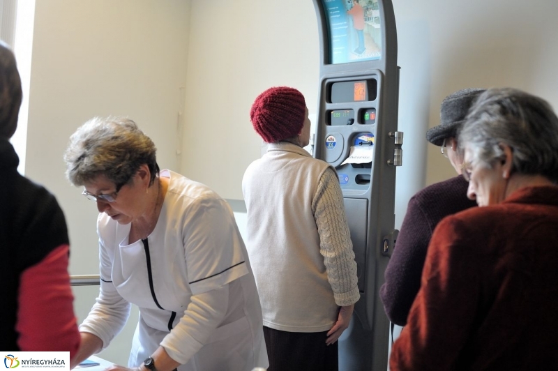 Egészségügyi szűrések - fotó Szarka Lajos