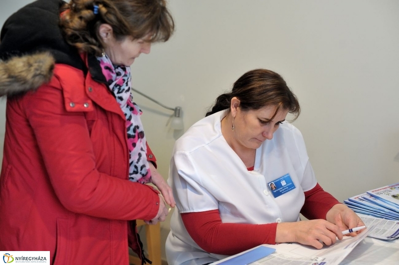 Egészségügyi szűrések - fotó Szarka Lajos