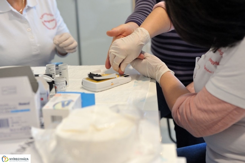 Egészségügyi szűrések - fotó Szarka Lajos