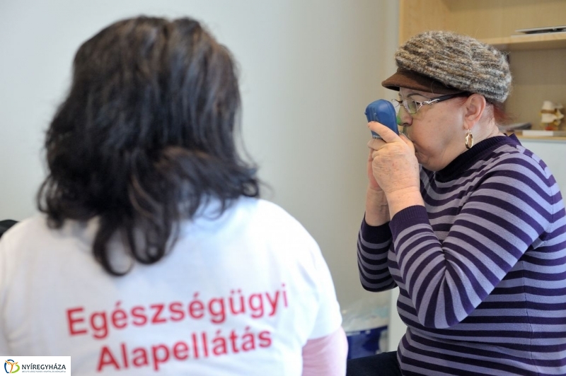 Egészségügyi szűrések - fotó Szarka Lajos