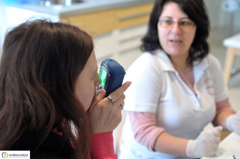 Egészségügyi szűrések - fotó Szarka Lajos