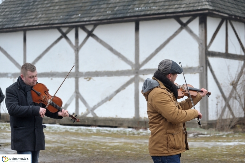 Farsangolás a múzeumfaluban - fotó Szarka Lajos