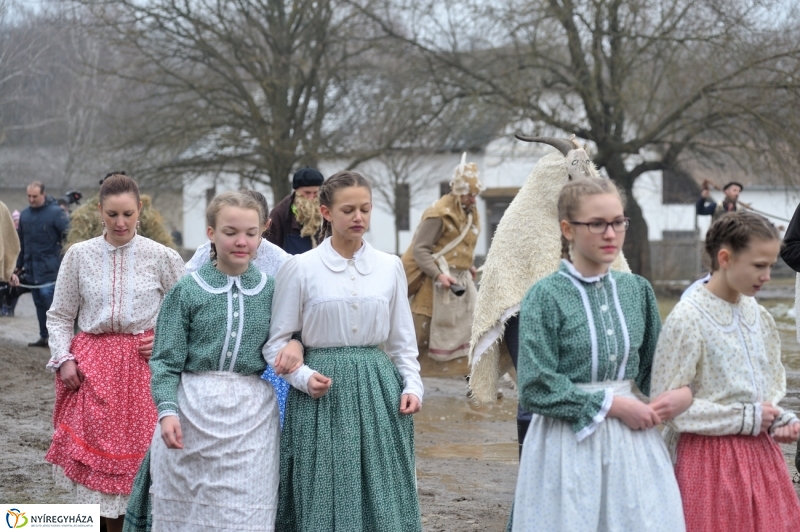 Farsangolás a múzeumfaluban - fotó Szarka Lajos