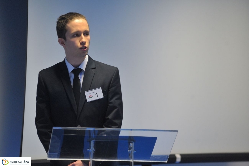 Szónok verseny -  fotó Szarka Lajos