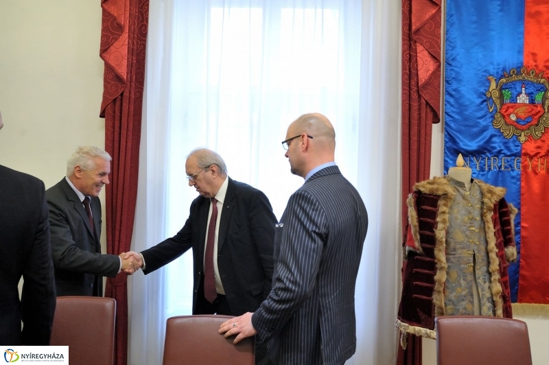 Kállay adomány - fotó Szarka Lajos