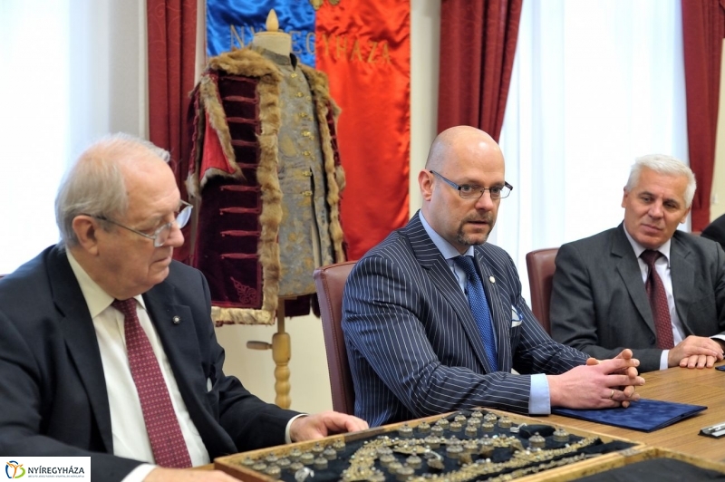 Kállay adomány - fotó Szarka Lajos