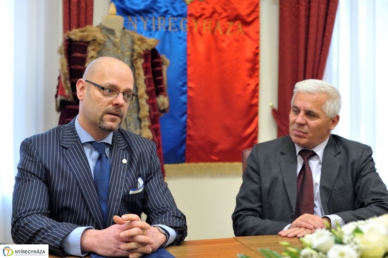 Kállay adomány - fotó Szarka Lajos