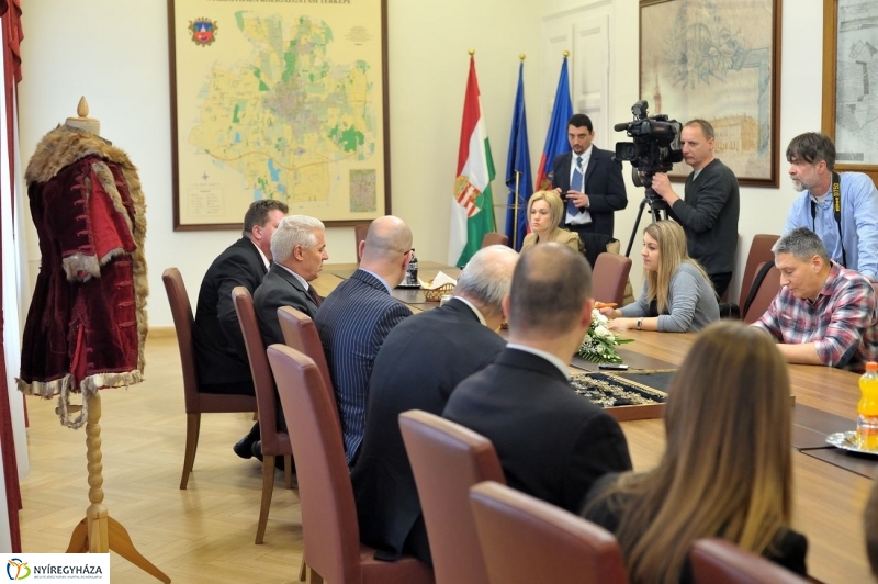 Kállay adomány - fotó Szarka Lajos