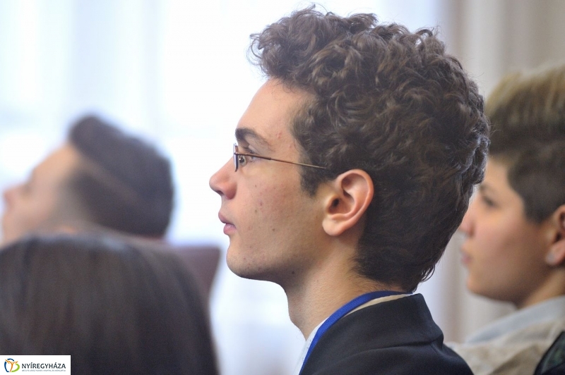 Városi Diákparlament - fotó Szarka Lajos