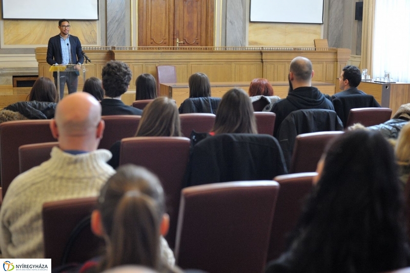 Városi Diákparlament - fotó Szarka Lajos
