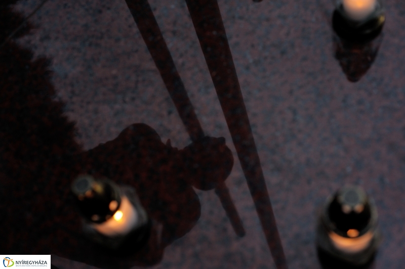 Megemlékezés a kommunista diktatúra áldozatairól - fotó Szarka Lajos