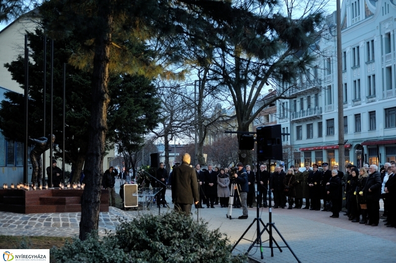 Megemlékezés a kommunista diktatúra áldozatairól - fotó Szarka Lajos