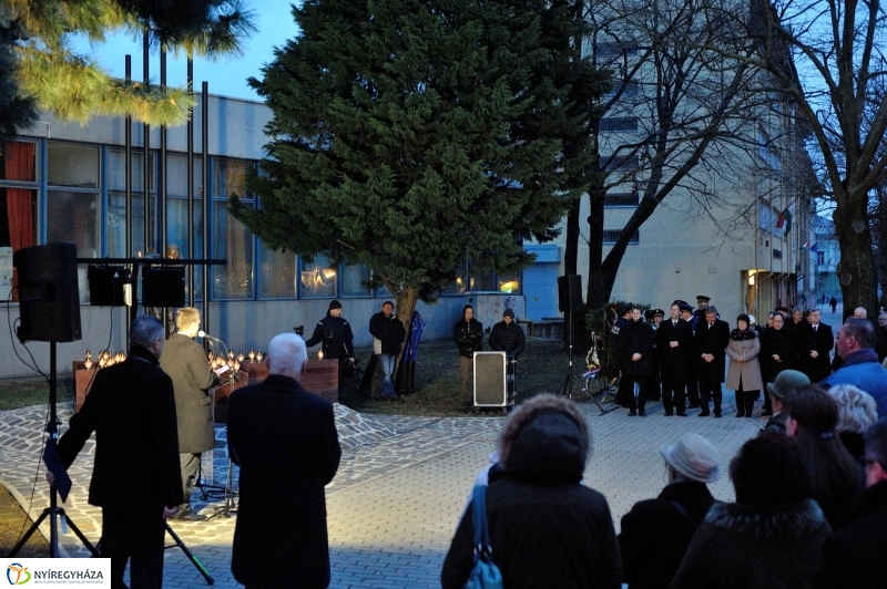Megemlékezés a kommunista diktatúra áldozatairól - fotó Szarka Lajos