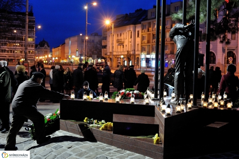 Megemlékezés a kommunista diktatúra áldozatairól - fotó Szarka Lajos