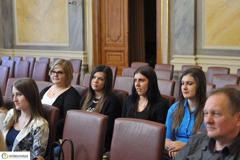 Védőnők a Városházán - fotó Szarka Lajos