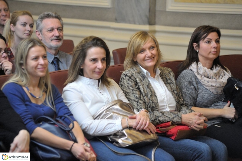 Védőnők a Városházán - fotó Szarka Lajos