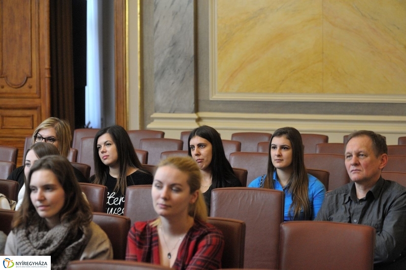 Védőnők a Városházán - fotó Szarka Lajos