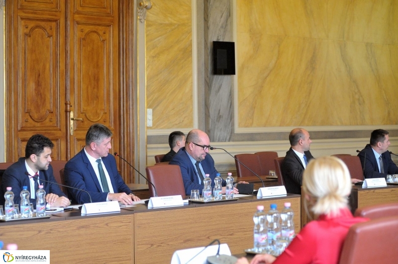 Országgyűlés Nemzeti Összetartozás Bizottsága  - fotó Szarka Lajos