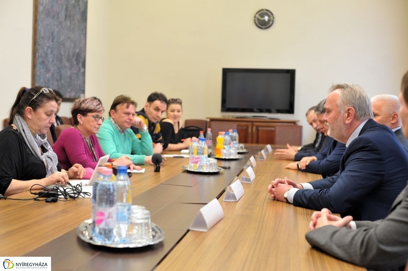 Országgyűlés Nemzeti Összetartozás Bizottsága  - fotó Szarka Lajos