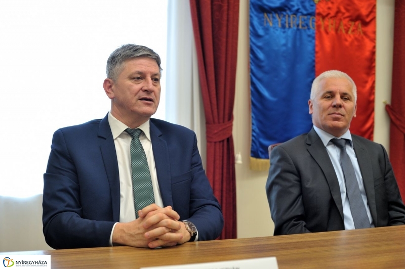 Országgyűlés Nemzeti Összetartozás Bizottsága  - fotó Szarka Lajos