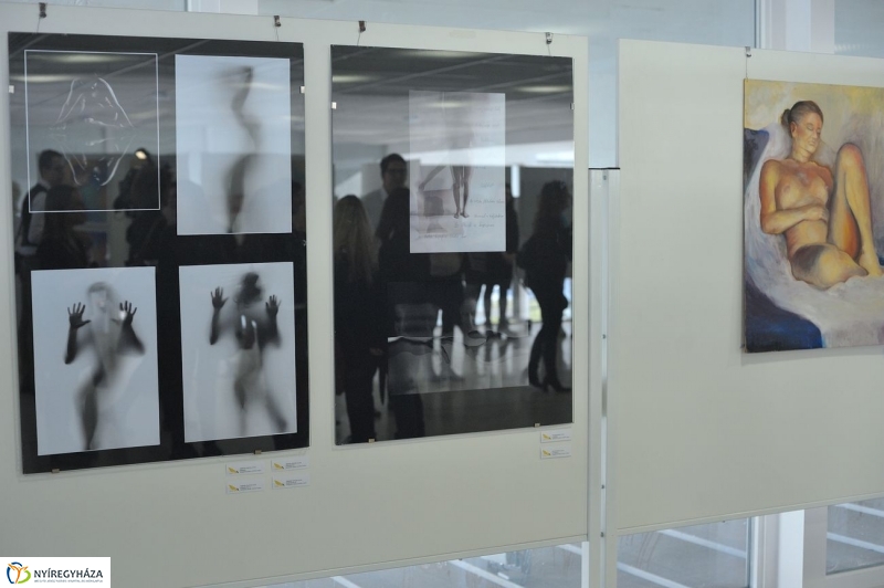 Ifjú tehetségek kiállítása - fotó Szarka Lajos