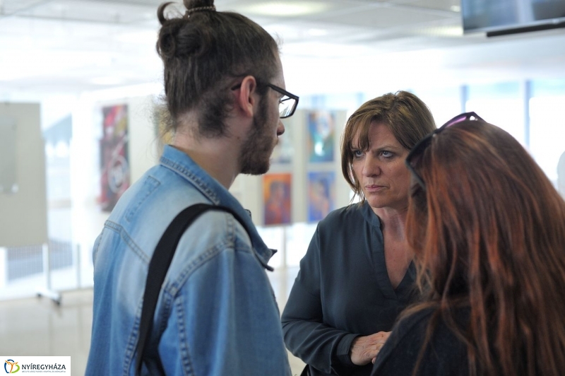 Ifjú tehetségek kiállítása - fotó Szarka Lajos