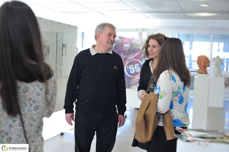 Ifjú tehetségek kiállítása - fotó Szarka Lajos