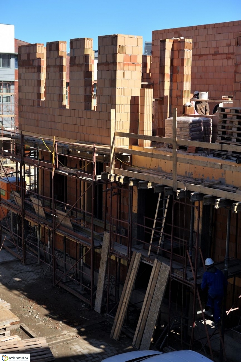 Új püspöki rezidencia épül - fotó Szarka Lajos