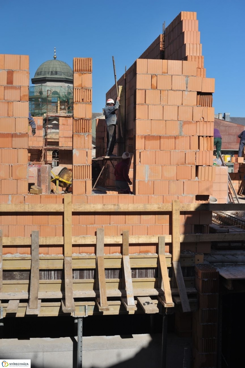 Új püspöki rezidencia épül - fotó Szarka Lajos