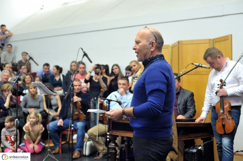 Táncverseny a művészetiben - fotó Szarka Lajos