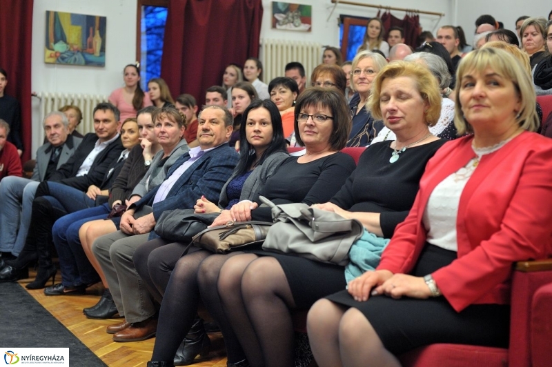 Táncverseny a művészetiben - fotó Szarka Lajos