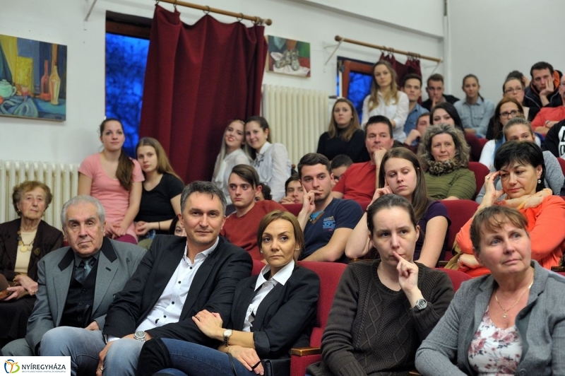 Táncverseny a művészetiben - fotó Szarka Lajos