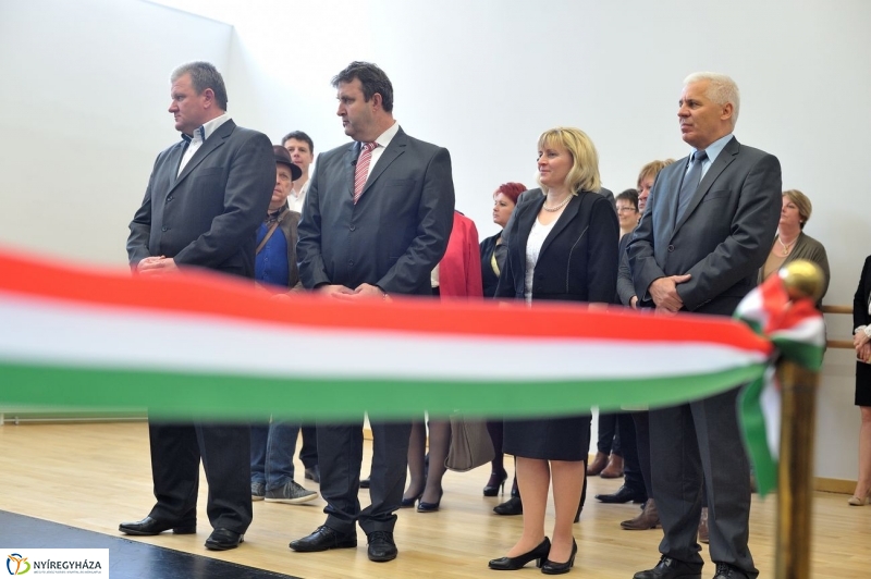 Táncterem az egyetemen - fotó Szarka Lajos