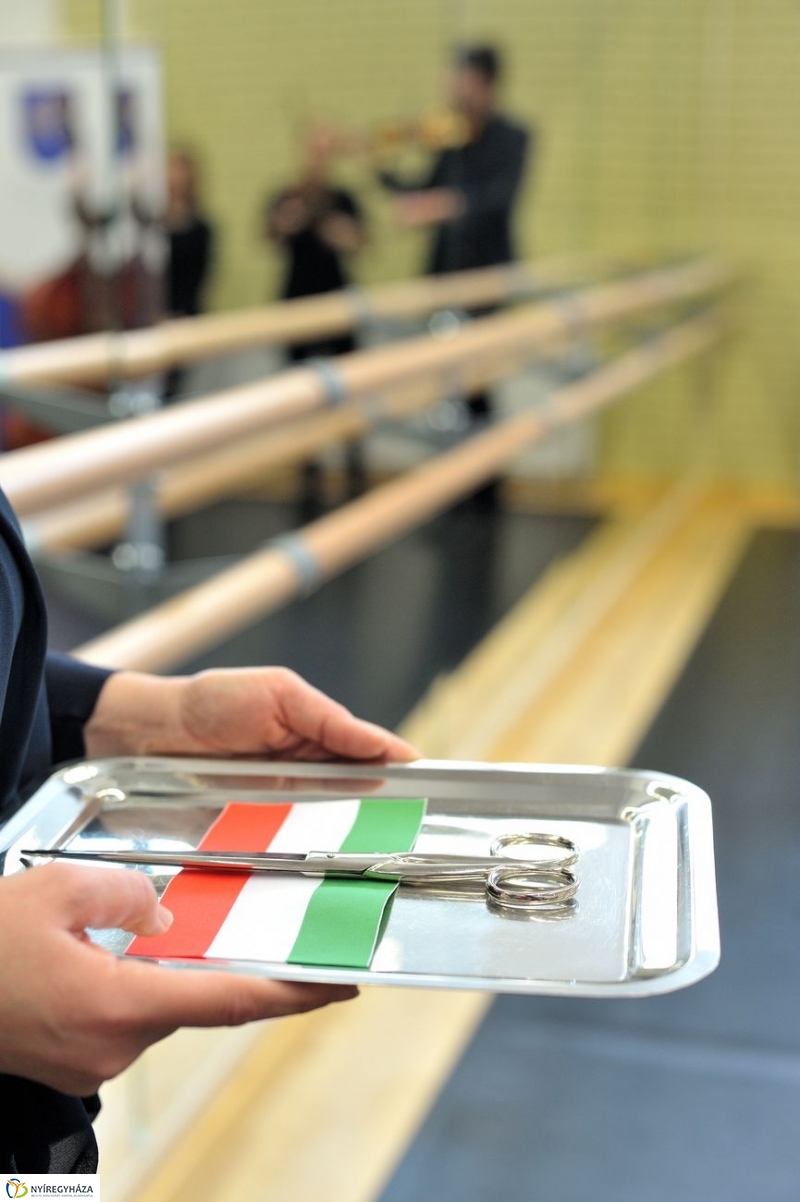 Táncterem az egyetemen - fotó Szarka Lajos