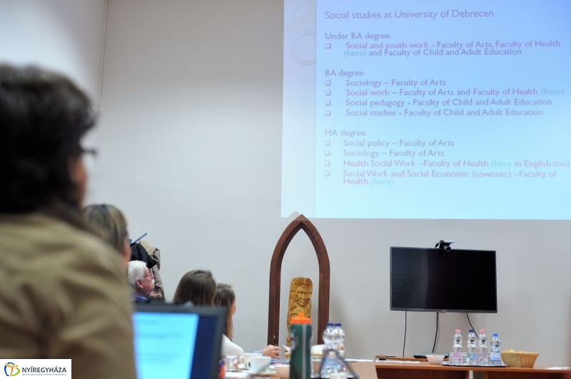 Amerikai vendégek az egészségügyi főiskolán - fotó Szarka Lajos