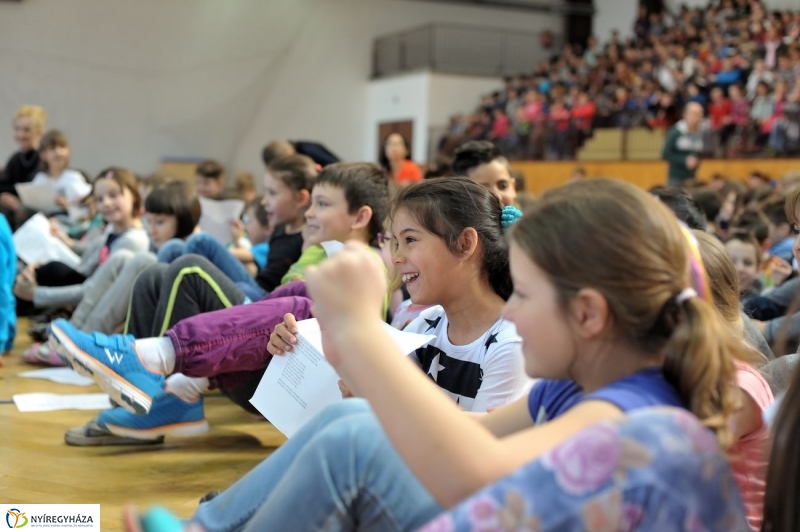 Boldog iskola a Bem iskola - fotó Szarka Lajos