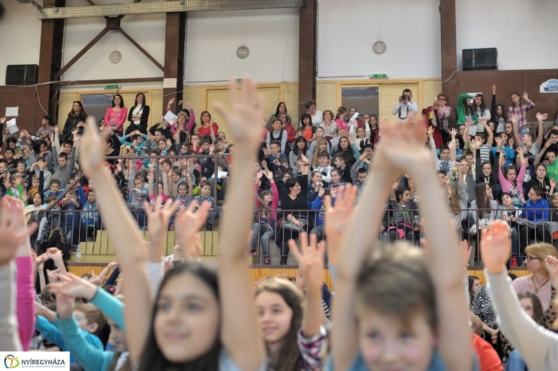 Boldog iskola a Bem iskola - fotó Szarka Lajos