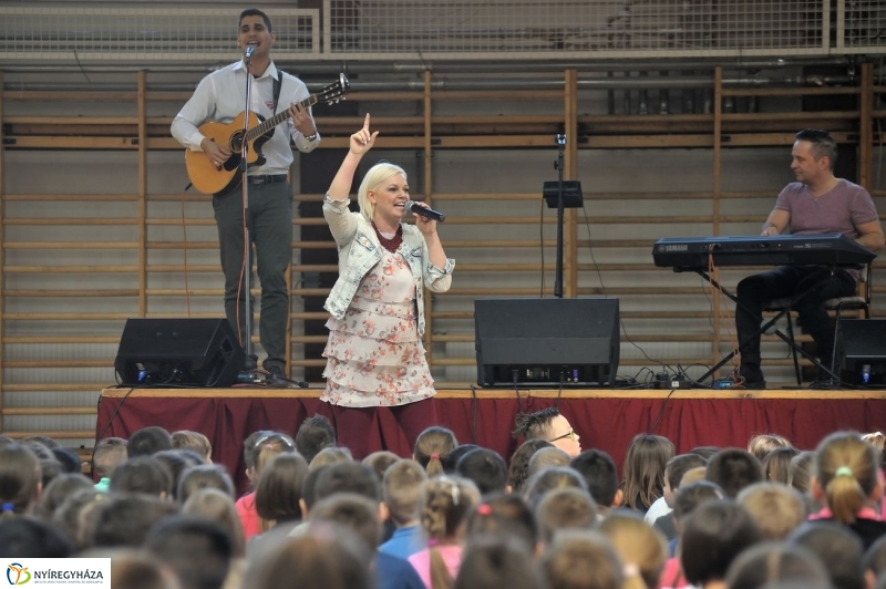 Boldog iskola a Bem iskola - fotó Szarka Lajos
