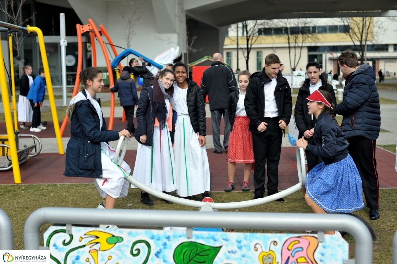 Az ifjúság ünnepe - fotó Szarka Lajos