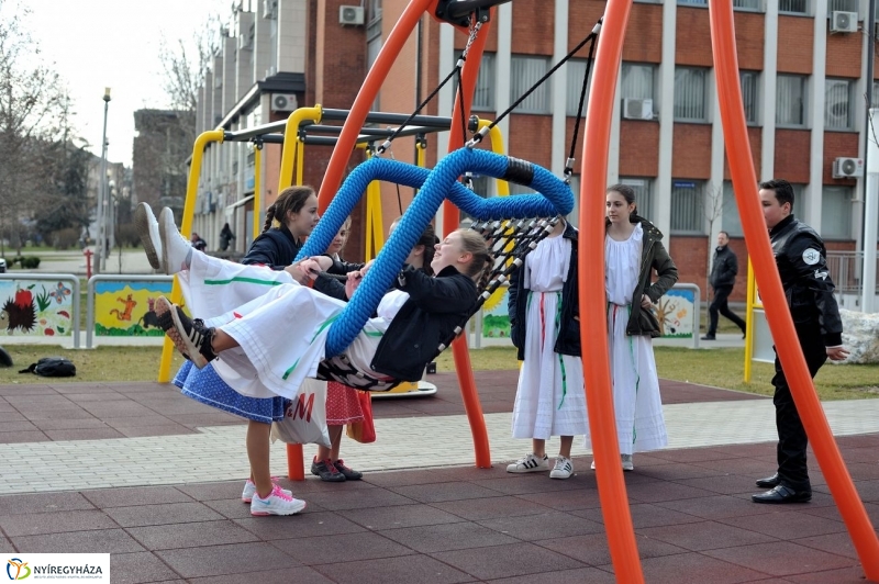 Az ifjúság ünnepe - fotó Szarka Lajos